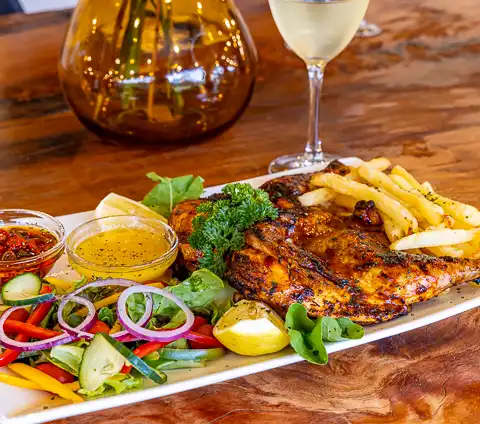 Da Loose Mongoose | Restaurant, Guest Suites & Events