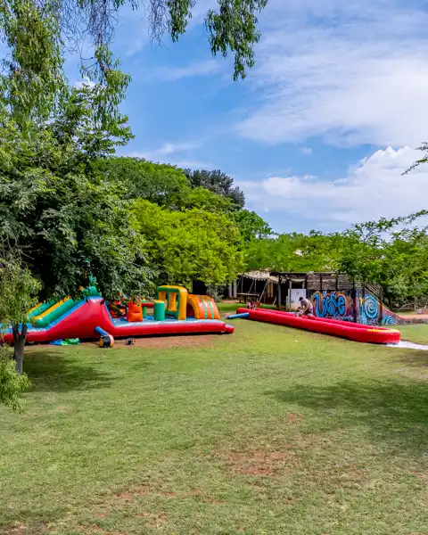 Da Loose Mongoose | Restaurant, Guest Suites & Events